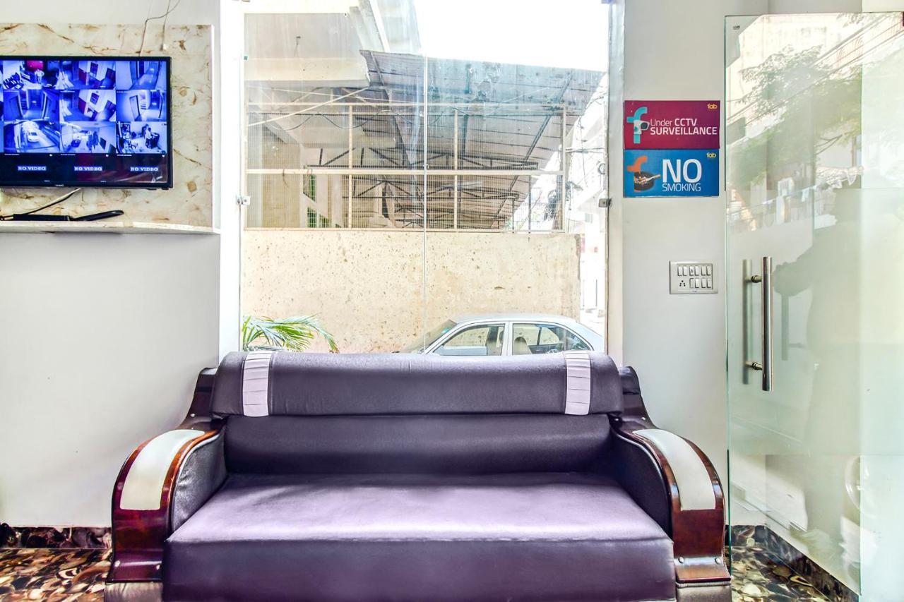Hotel A L AT Delhi Airport Airline Nova Deli Exterior foto